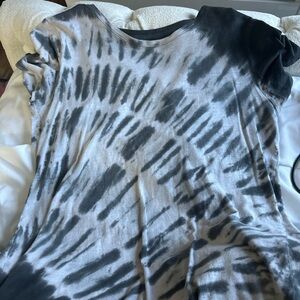 PINK Victoria's Secret Graphic Black and Gray Relaxed T-Shirt